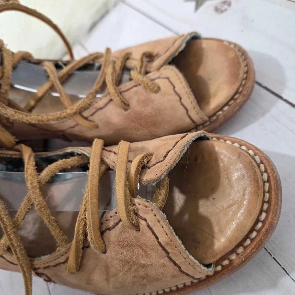 Freebird by Steven Peace boot sandals natural distressed leather lace-up women 7